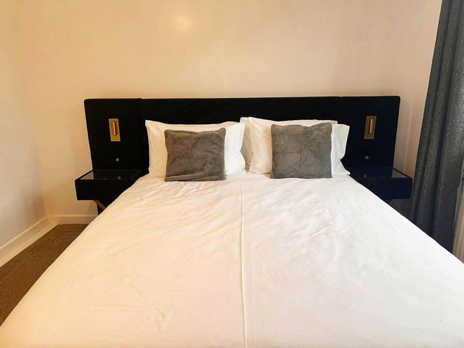 Shared House In Central Location Inverness Esterno foto