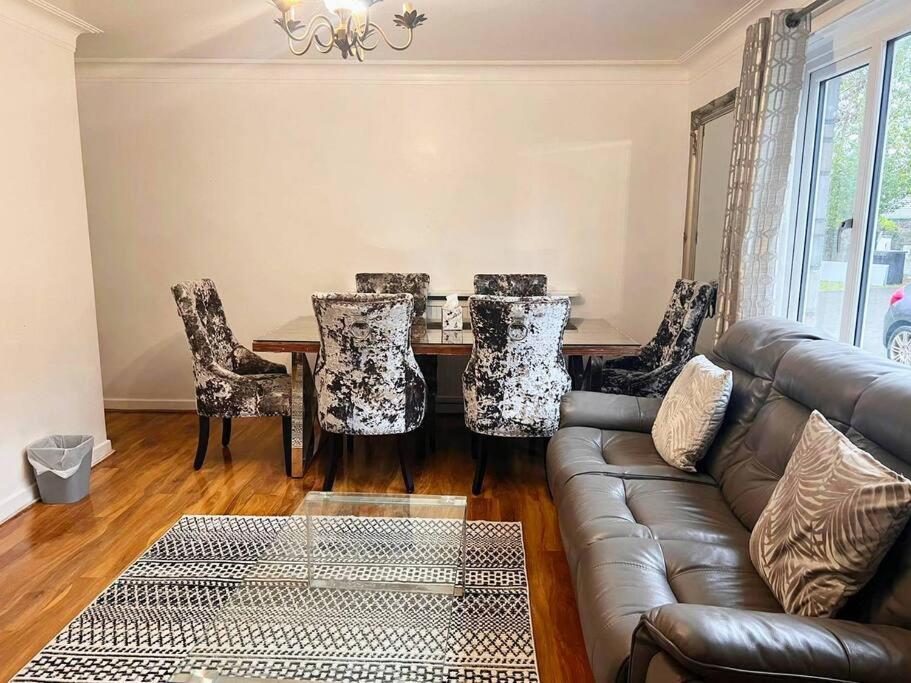 Shared House In Central Location Inverness Esterno foto